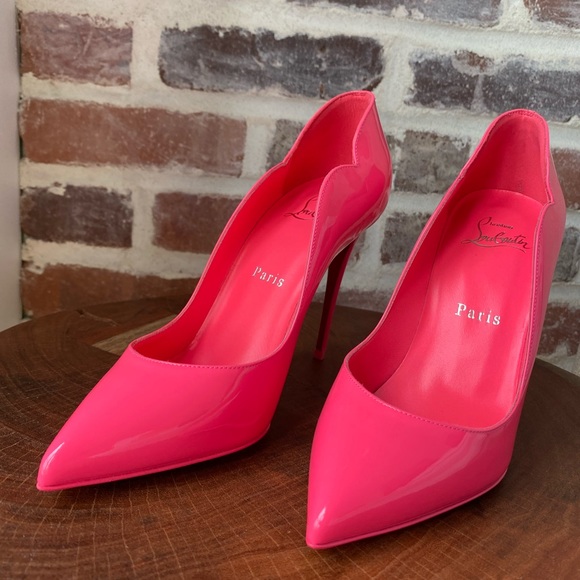 Christian Louboutin Shoes - Louboutin Hot Chick pumps, 36